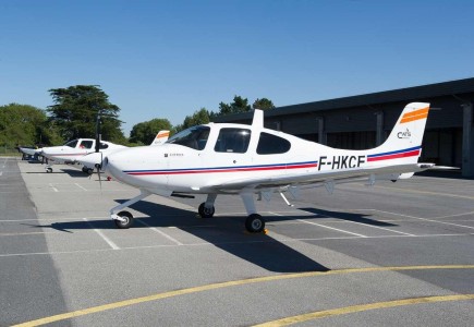 cirrus-SR20-ecole-navale