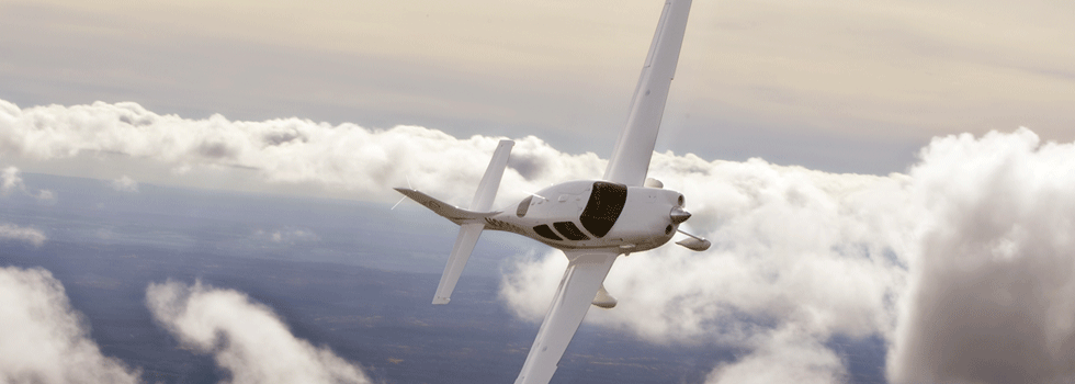 Cirrus_2012_HGDU_jp.jpg