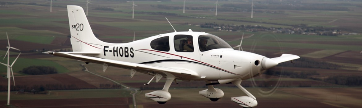 avion-cirrus-ecole-france-SR20